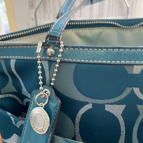 Authentic Coach Purse - Picture 12 of 14